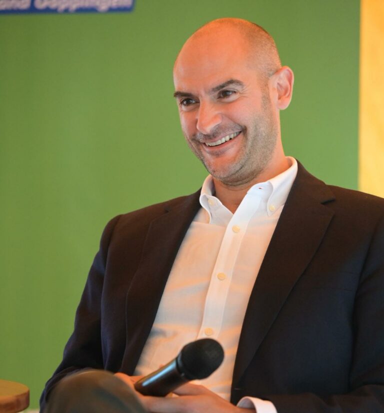 Finanzminister Dr. Danyal Bayaz zu Gast beim Sommerfest